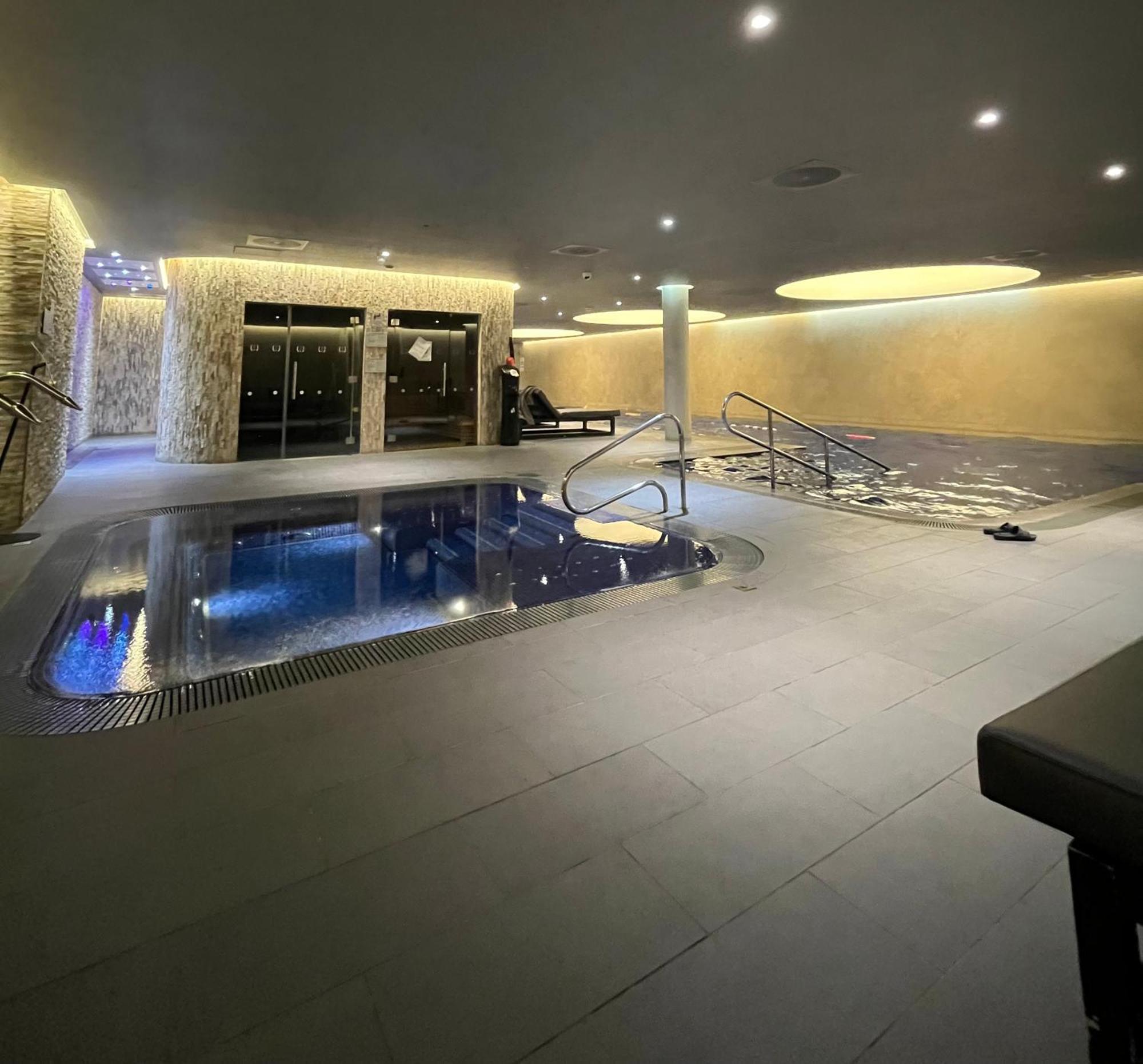 Luxury Modern 2 Bed Flat With Balcony And City View - Canary Wharf City Center Лондон Экстерьер фото