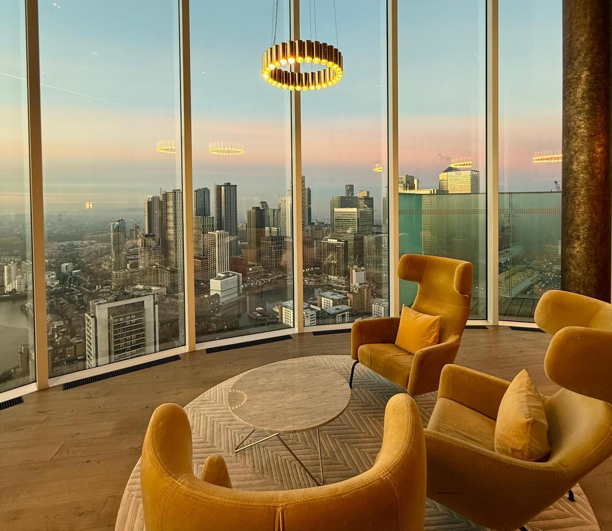 Luxury Modern 2 Bed Flat With Balcony And City View - Canary Wharf City Center Лондон Экстерьер фото